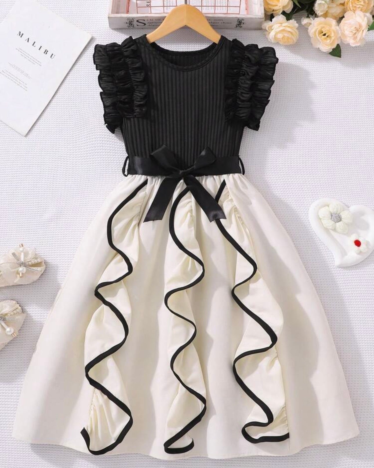 Girl Black and White Ruffle Trim Sleeveless Elegant Dress
