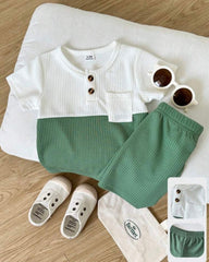 2pcs Round Neck Patchwork T-Shirt and  Green Shorts