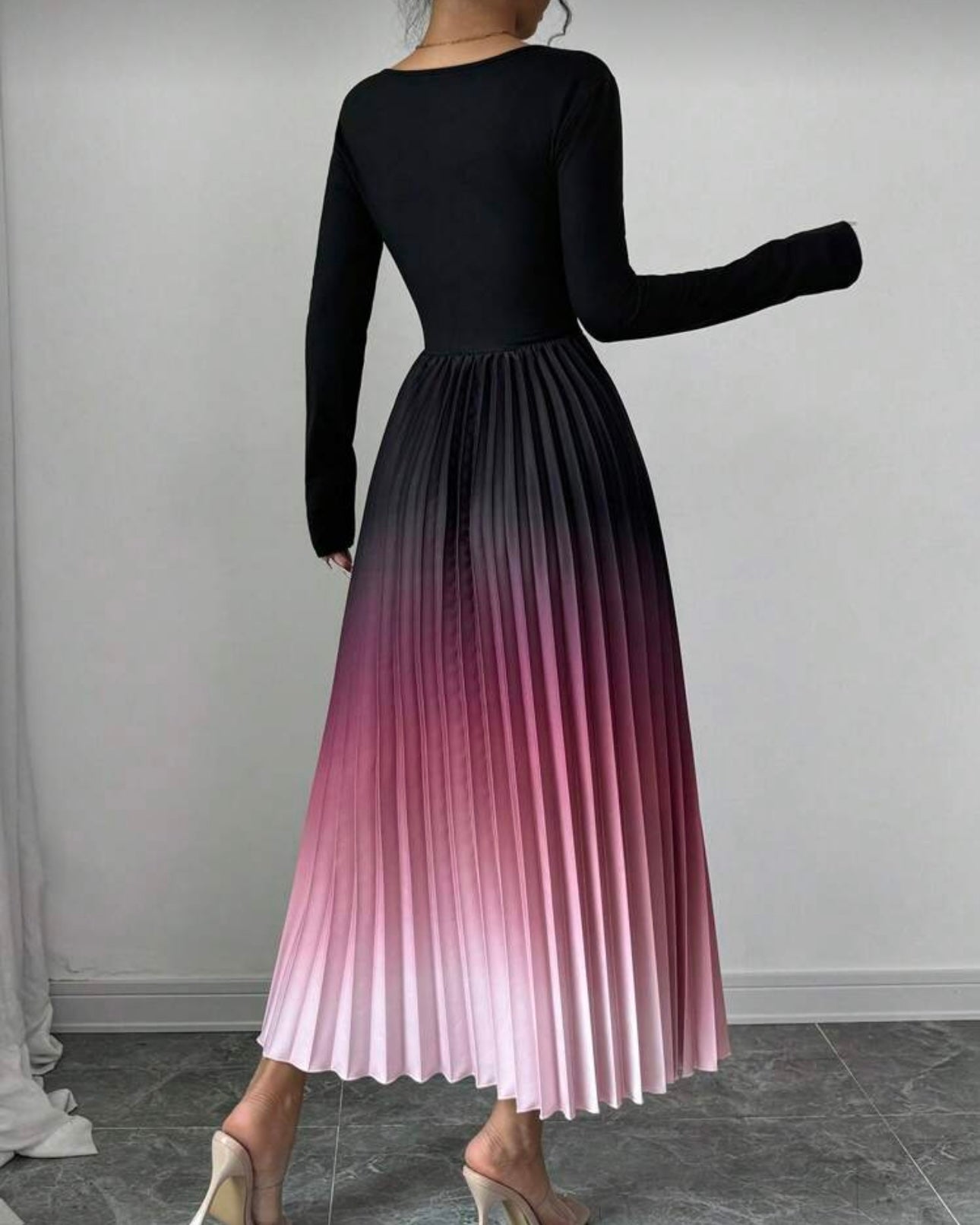 Ombre Color Full Sleeves Maxi Dress With Burn-Out Pleated Design
