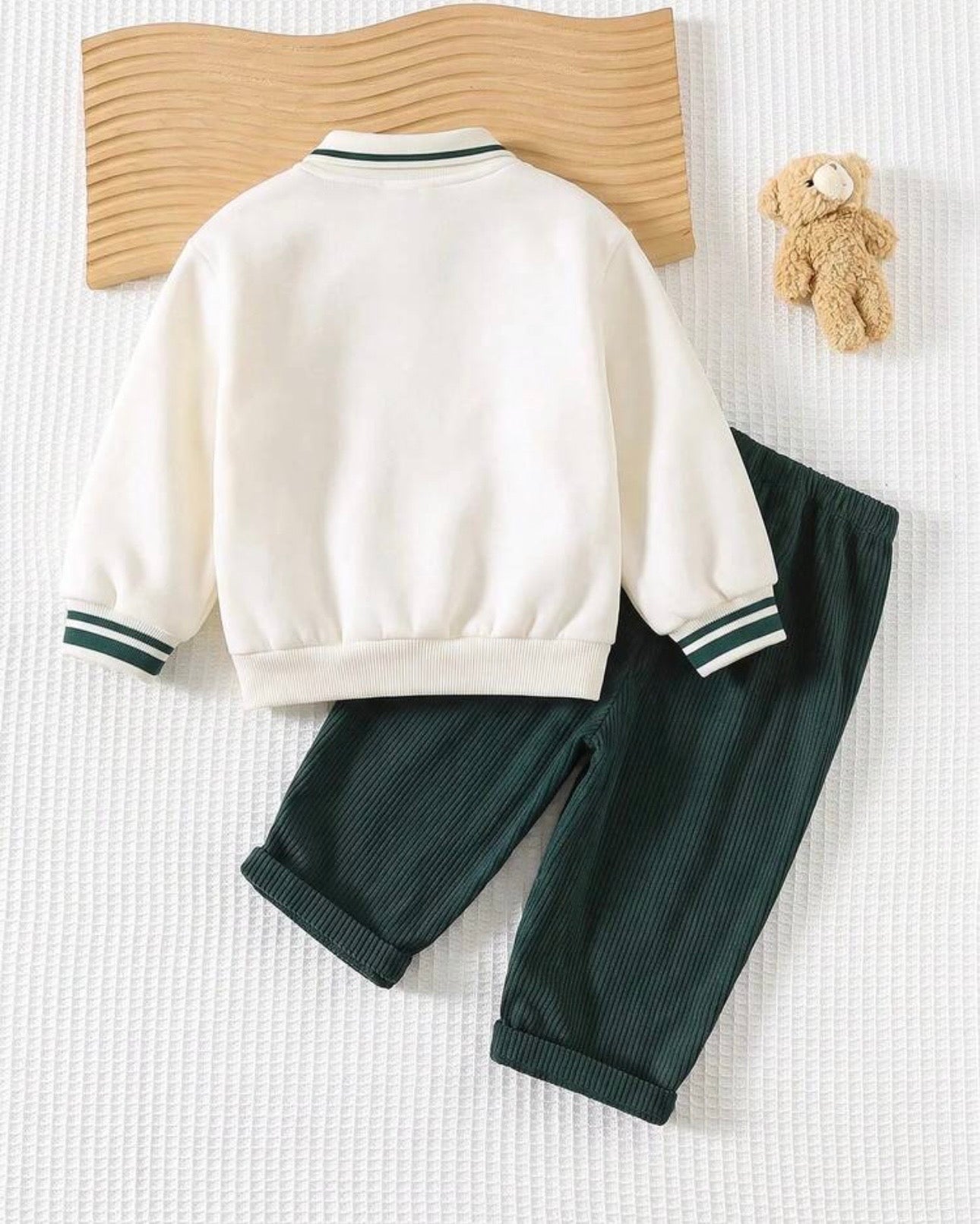 2pcs Baby Boy Bear Knit Pullover Sweatshirt &  Green Winter Pants