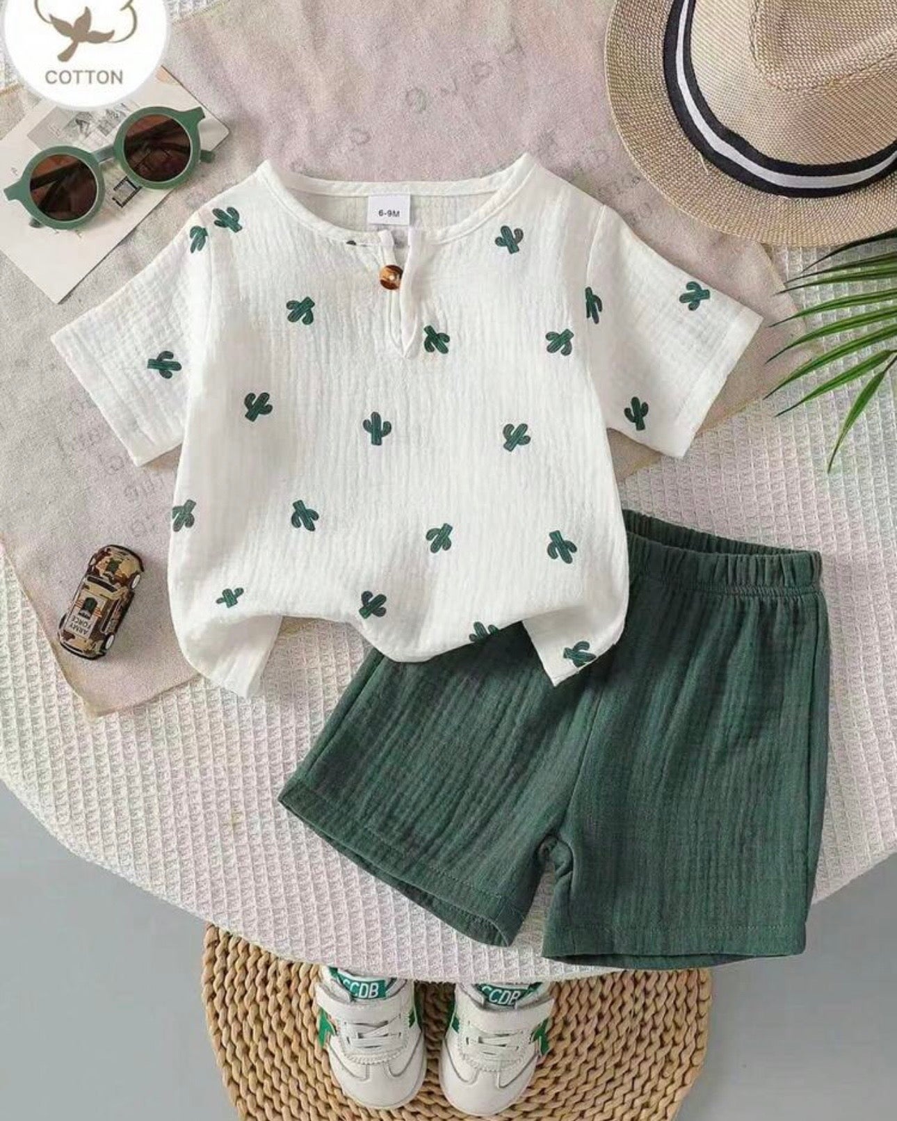 Baby Boy Summer Cactus Print T-Shirt & Green Crepe Shorts Set (2PCS)