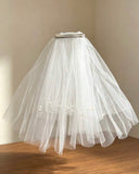 Girls’ white Double-Layer Pearl Mesh Veil Hair Clip