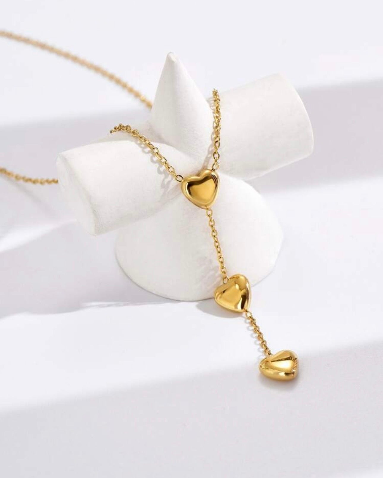 Japanese And Korean Style Golden Three Heart Tassels Women's Stainless Steel Necklace