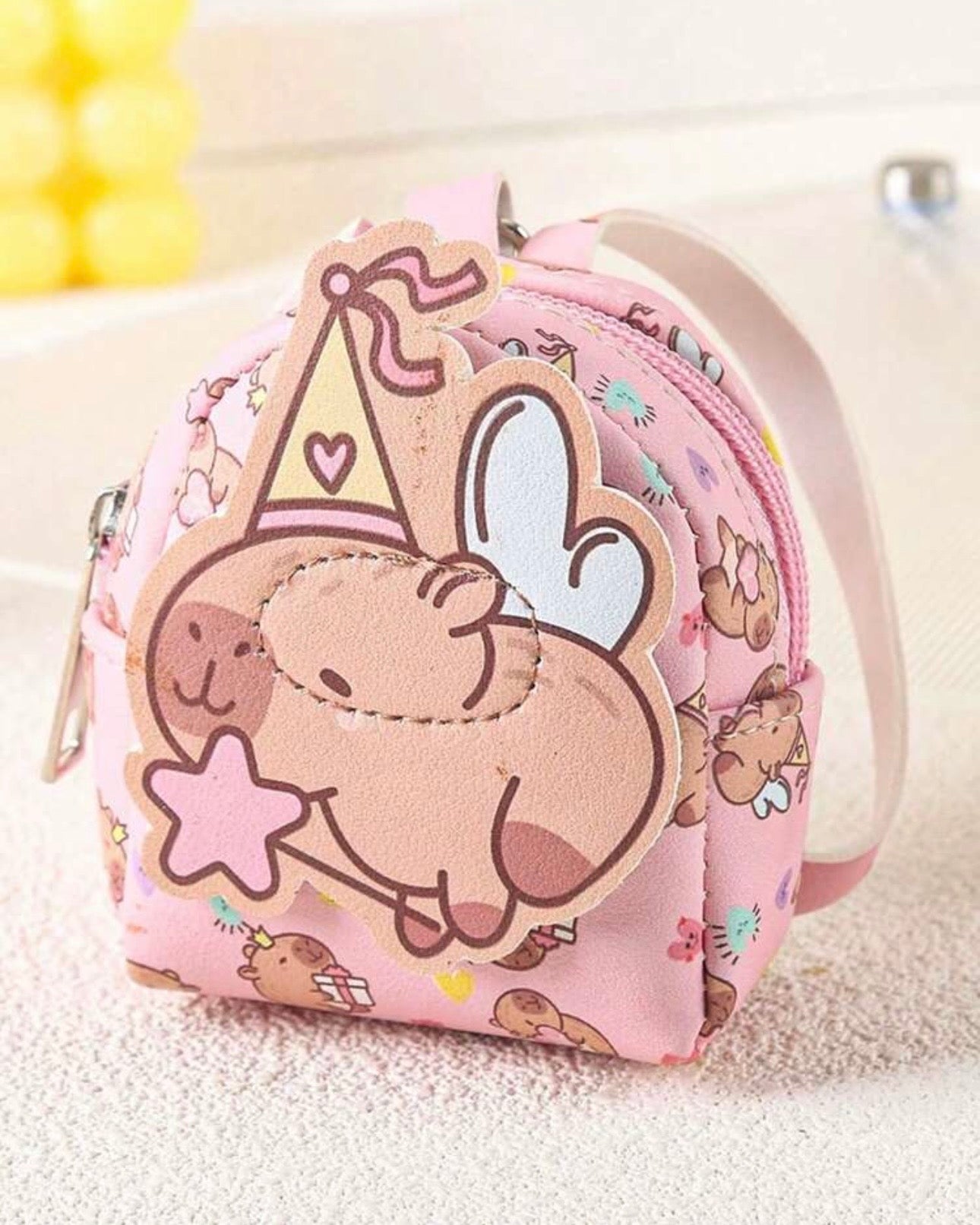 OBOVAY Mini Capybara Backpack With Keychain - Bag Charm