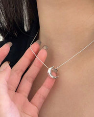 Elegant Minimalist Moon Pendant Necklace – Stainless Steel