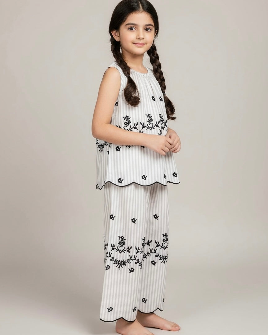 Girls Sleeveless Co-Ord Set – Printed Embroidered Hem Top & Wide-Leg Pants