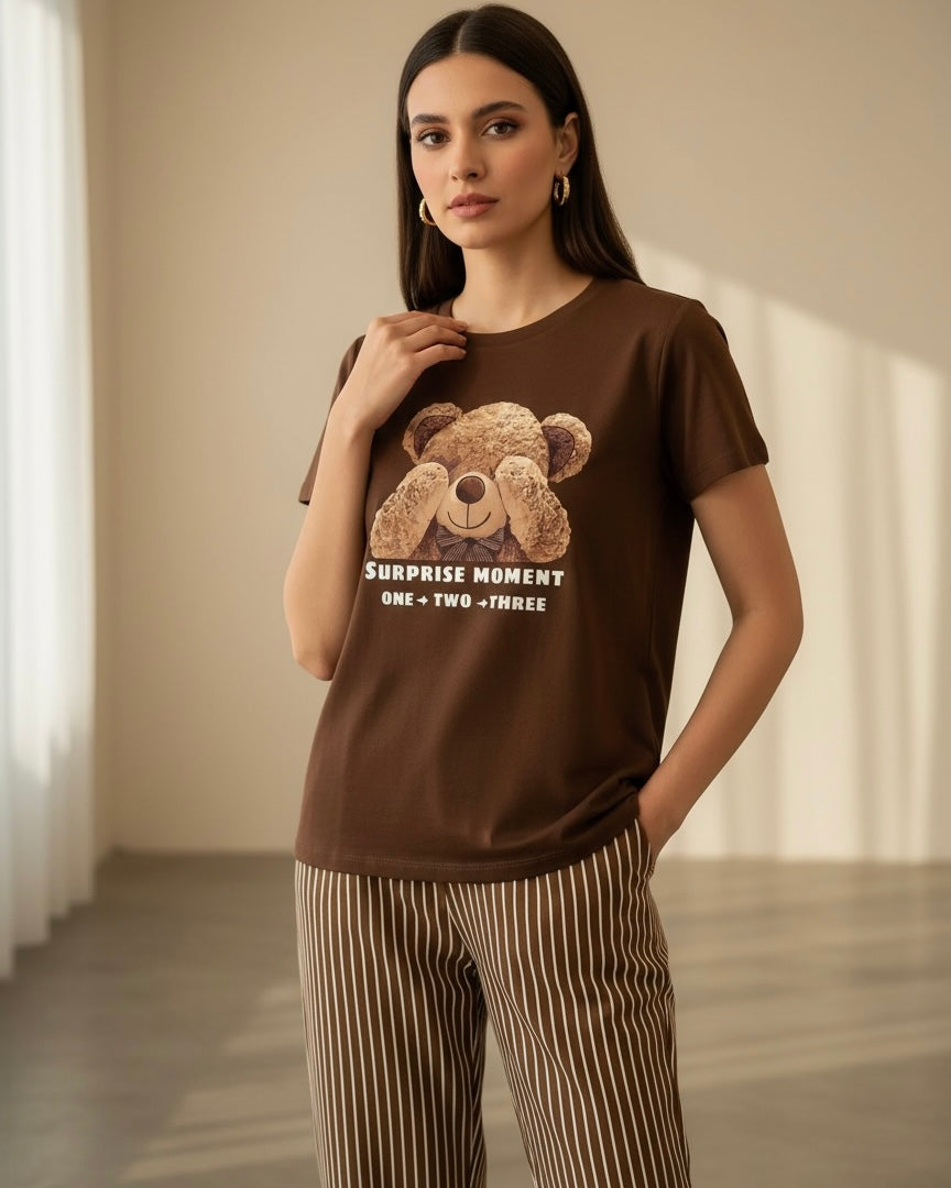 2pcs Women Summer Casual Bear Print Round Neck T-Shirt & Striped Pants Set