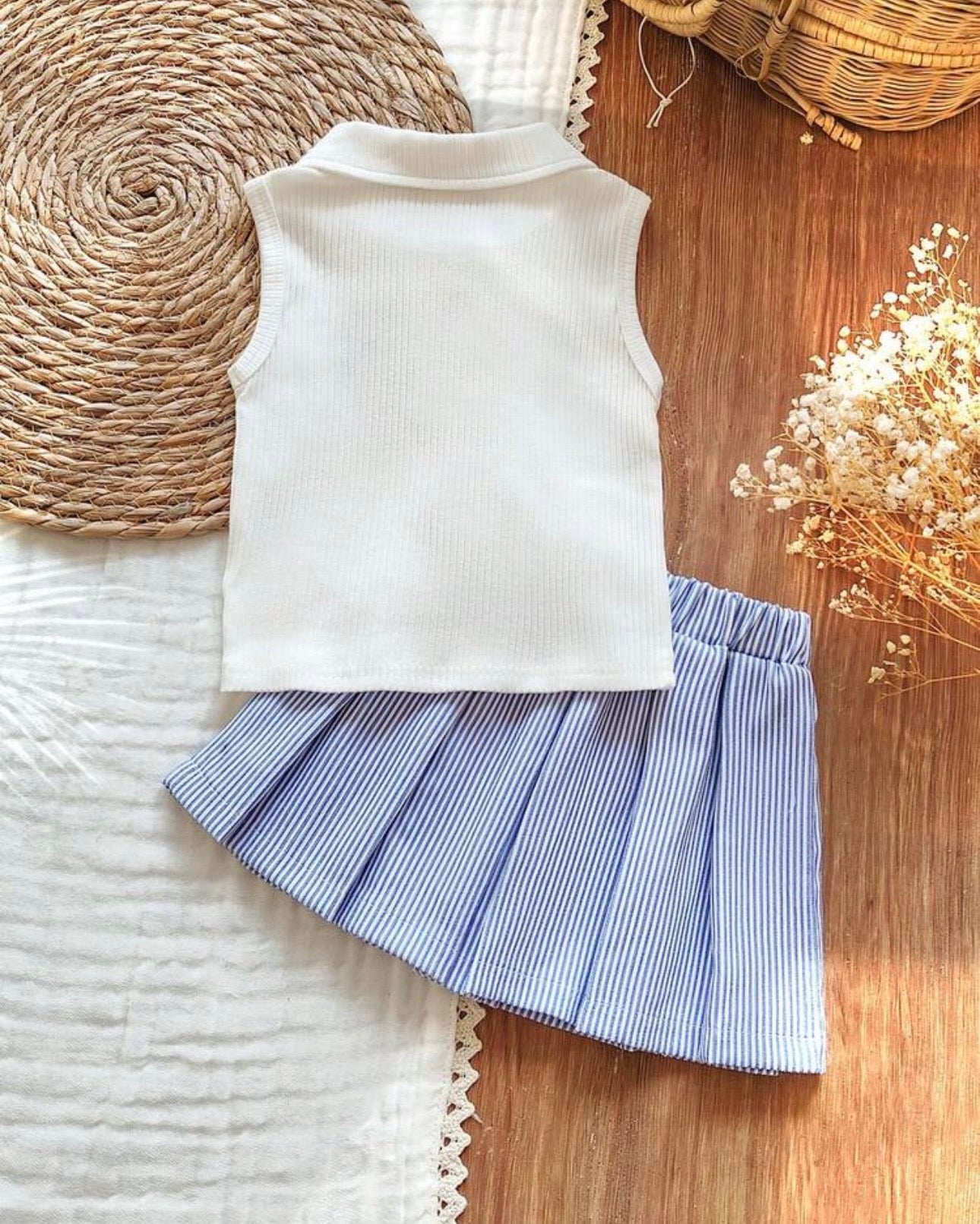 2pcs White Baby Girl Embroidery Sleeveless Top and Blue Striped Pleated Skirt