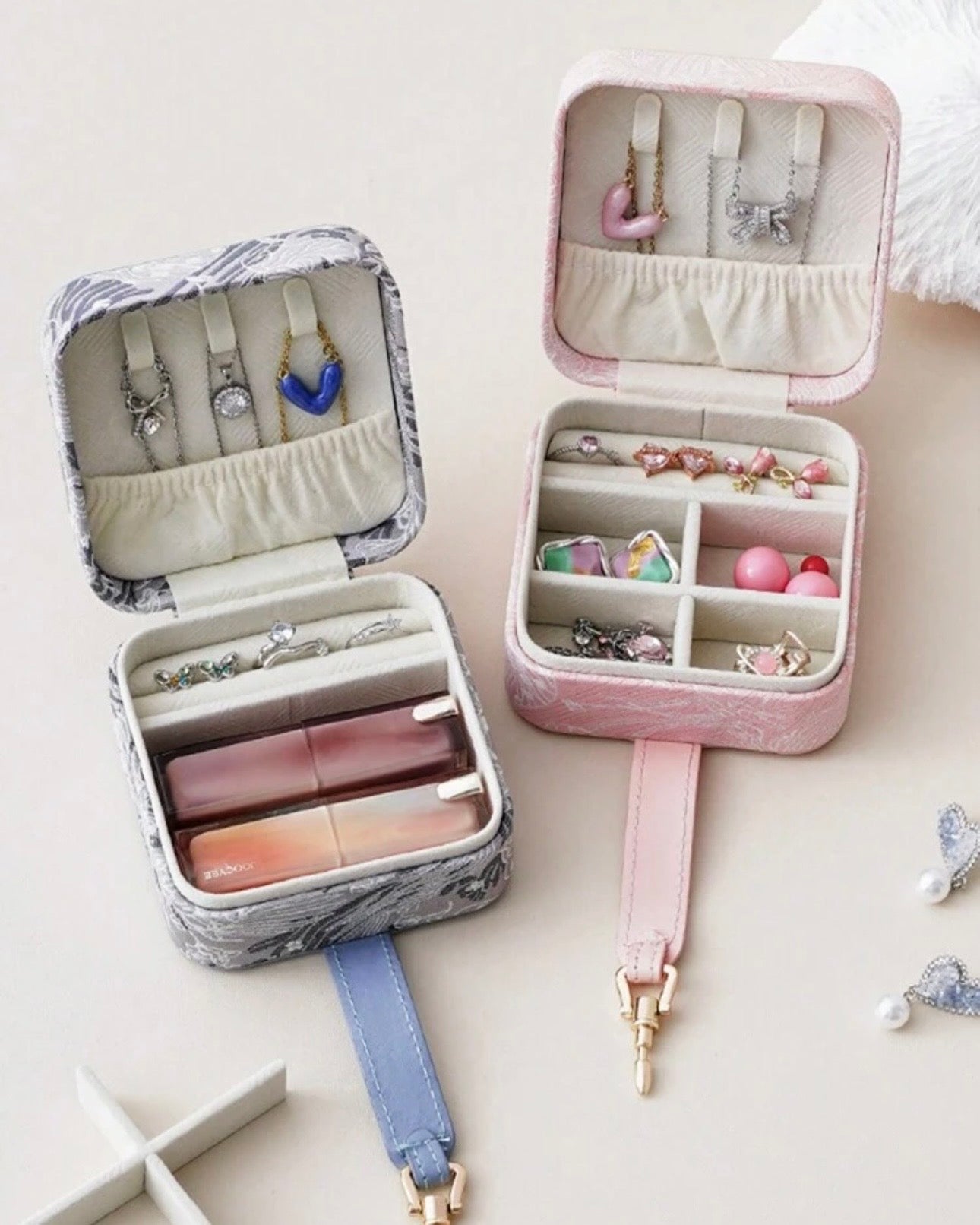 French Style Elegant Floral Leather Jewelry Box – Pink/Blue