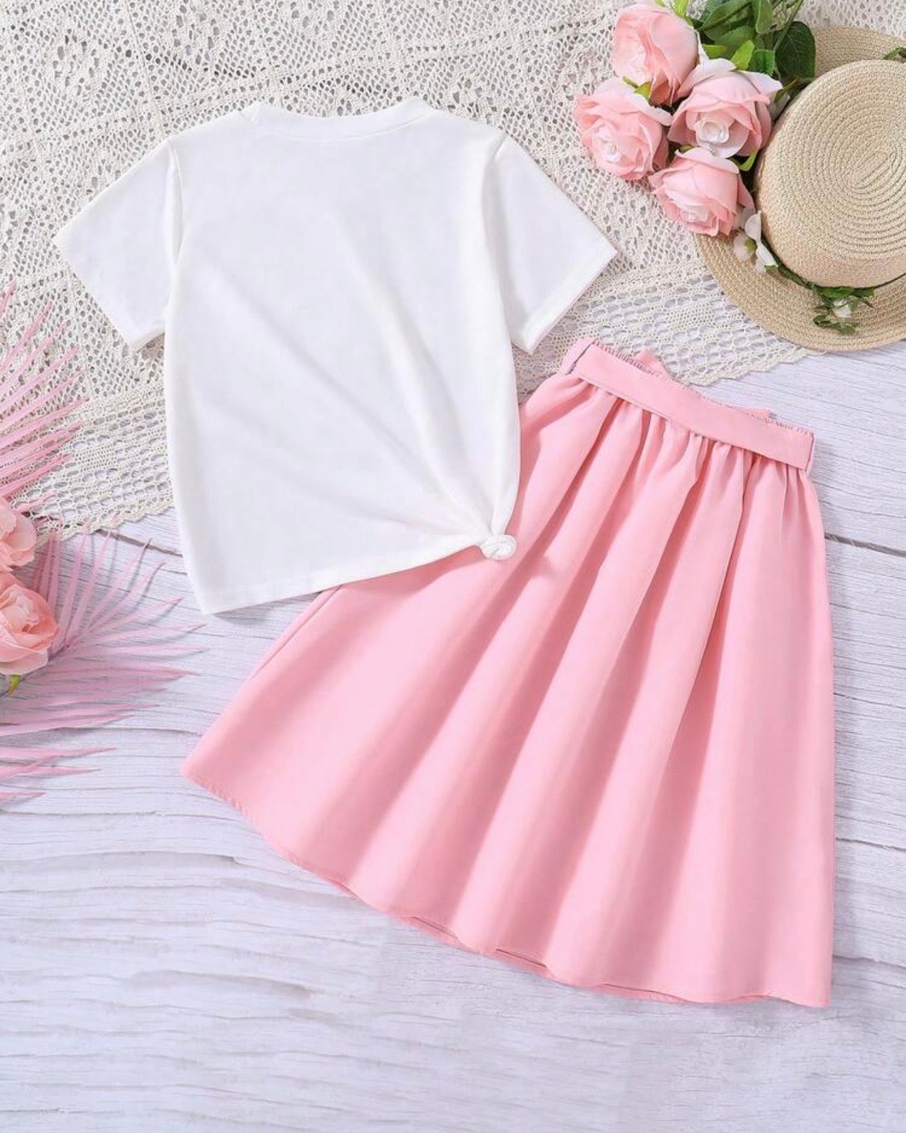 2pcs Girls Pink Cartoon Letter Print Short Sleeve Top & Skirt