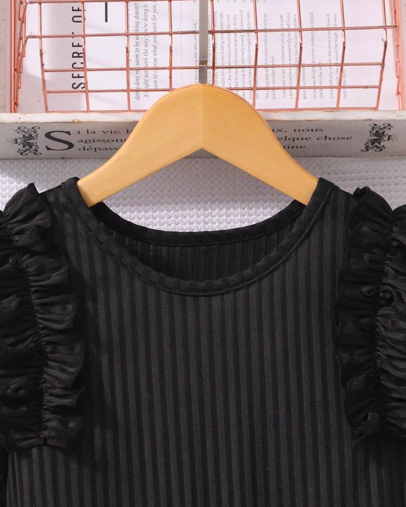 Girl Black and White Ruffle Trim Sleeveless Elegant Dress