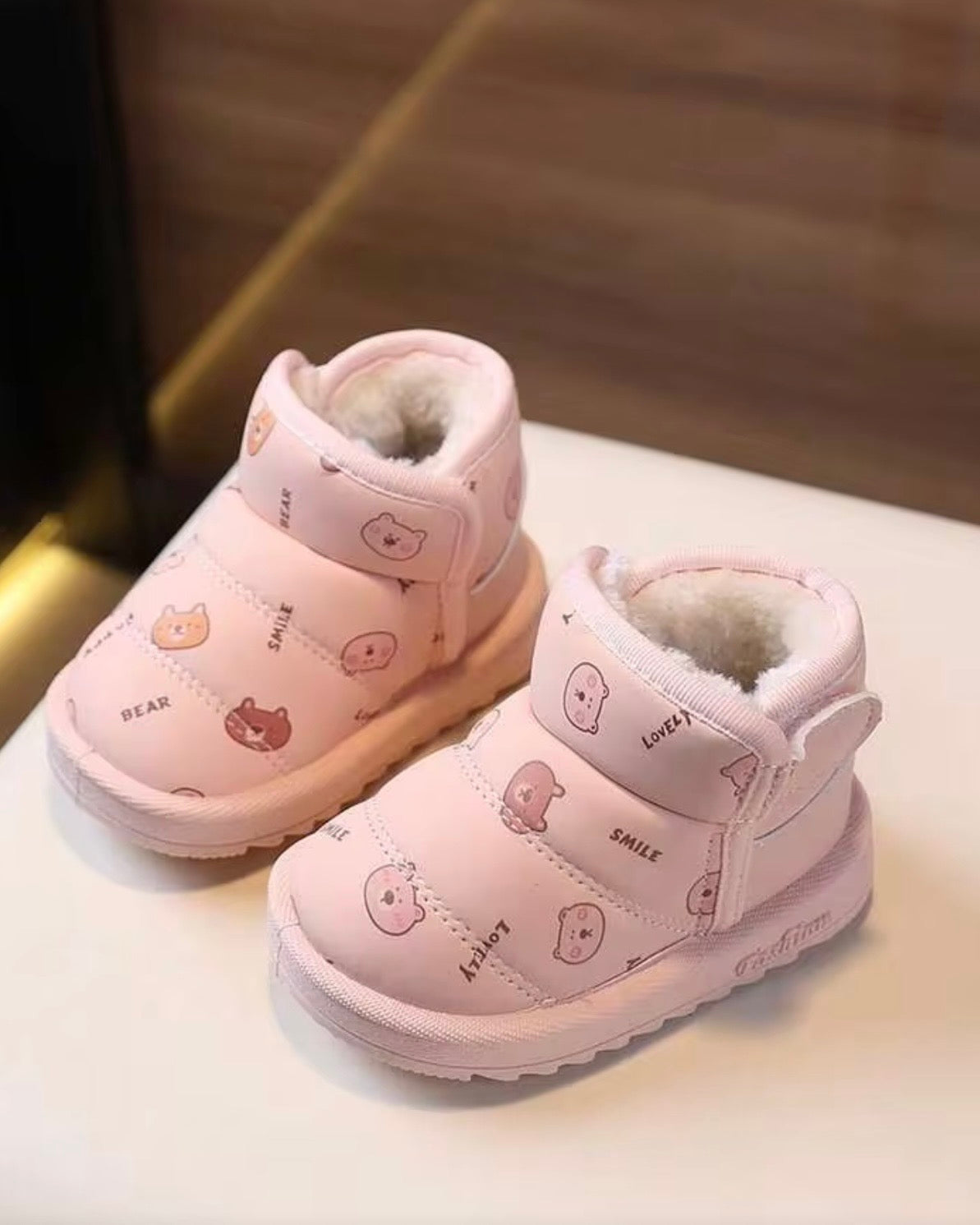 Girls’ Pink Patterned Hook & Loop Low-Top Shoes