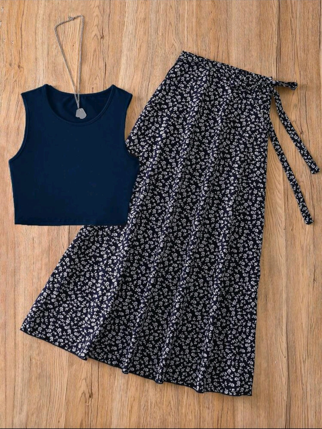 Women French Elegant Vintage Print Crop Top & Skirt Set – Spring/Summer