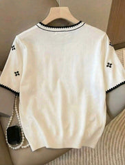 Women Contrast Color Round Neck Heart Print T-Shirt