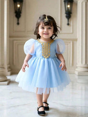 Baby Girl Elegant Royal Lace Trimmed V-Neck