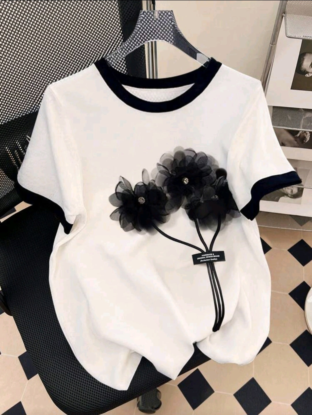 Plus Size Women B&W 3D Floral Embellishment T-Shirt